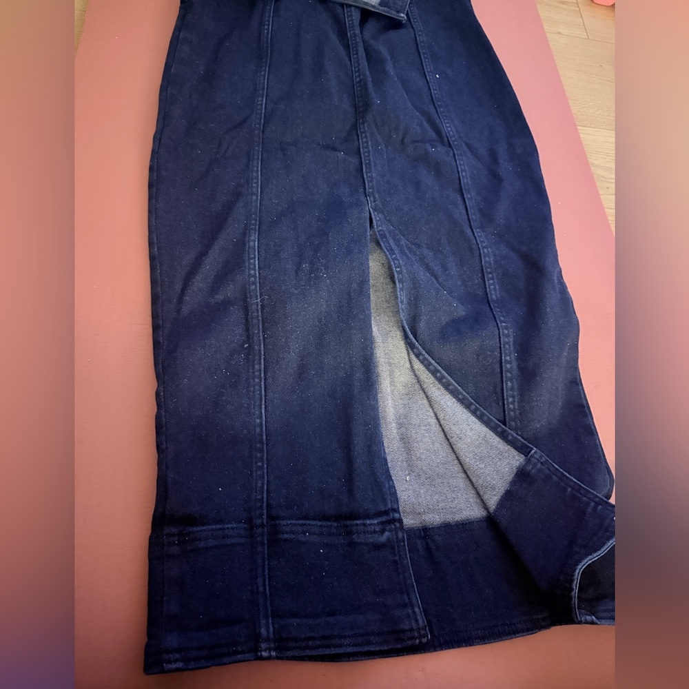 Pilcro by Anthropologie Strapless Navy Jean Dress size medium with back split - Picture 12 of 12